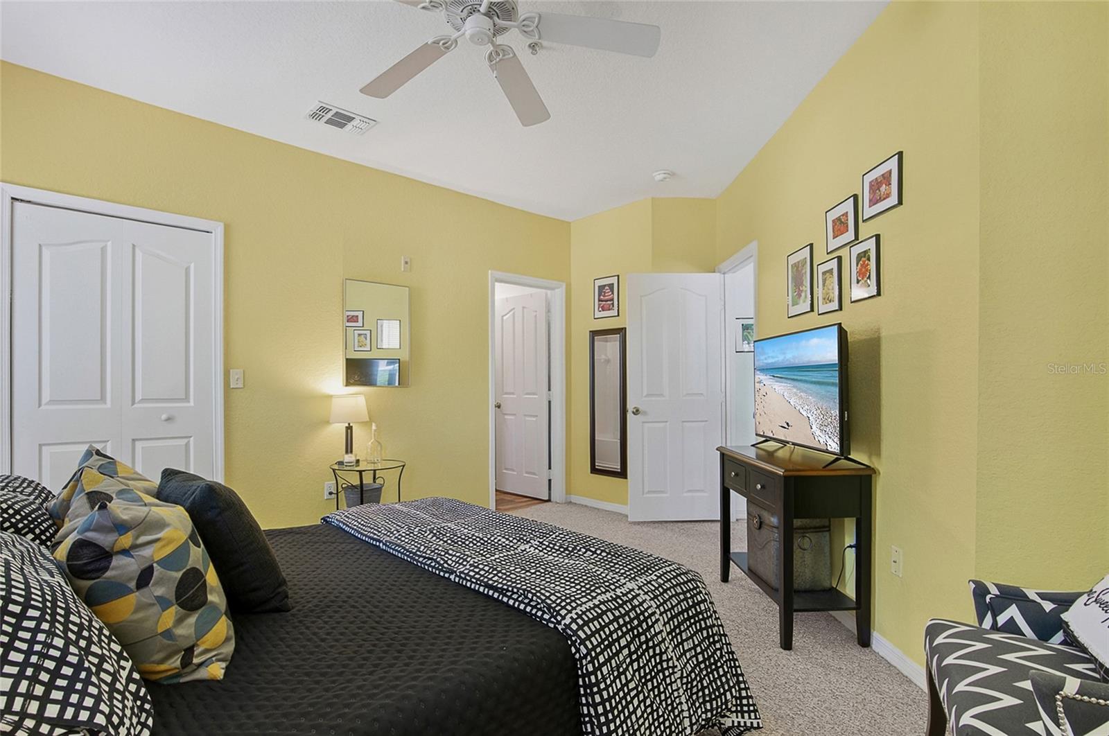 Image 13 of 48 For 8813 Dunes Court 201