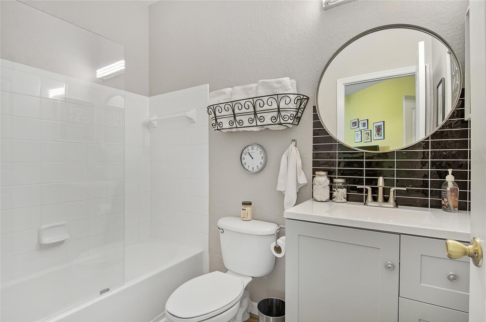 Image 14 of 48 For 8813 Dunes Court 201