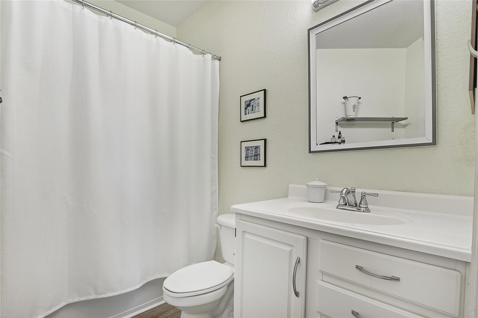 Image 18 of 48 For 8813 Dunes Court 201