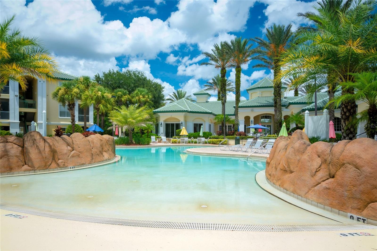 Image 25 of 48 For 8813 Dunes Court 201