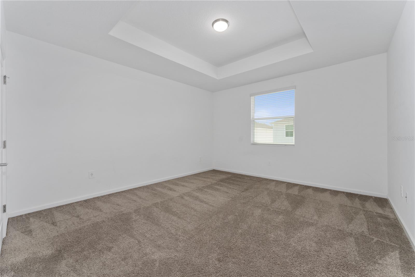 Image 18 of 27 For 7600 Danube Road