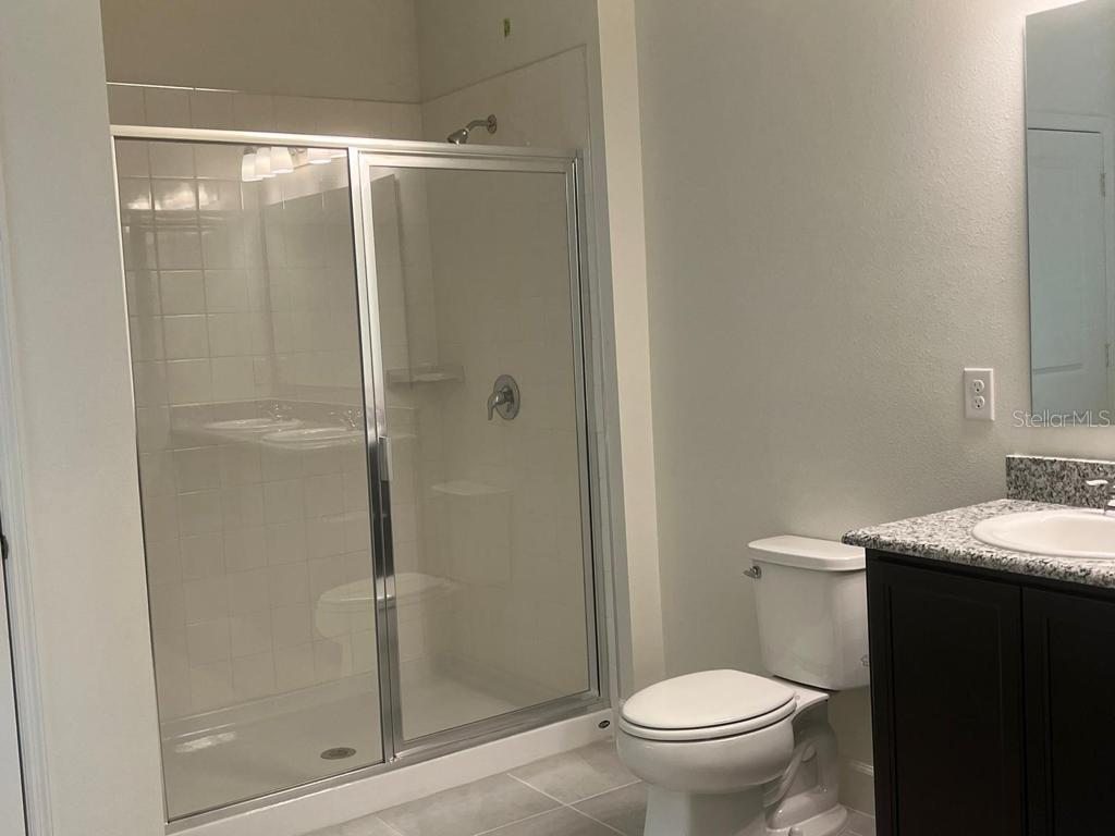 Image 16 of 18 For 520 Overpool Avenue
