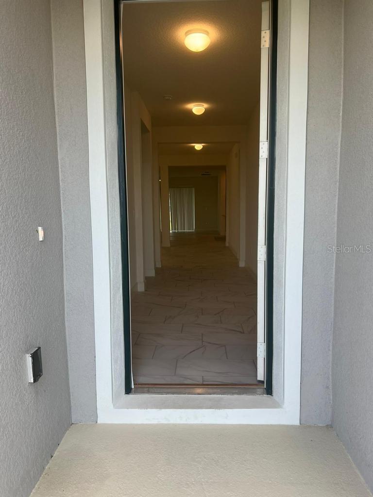 Image 6 of 18 For 520 Overpool Avenue