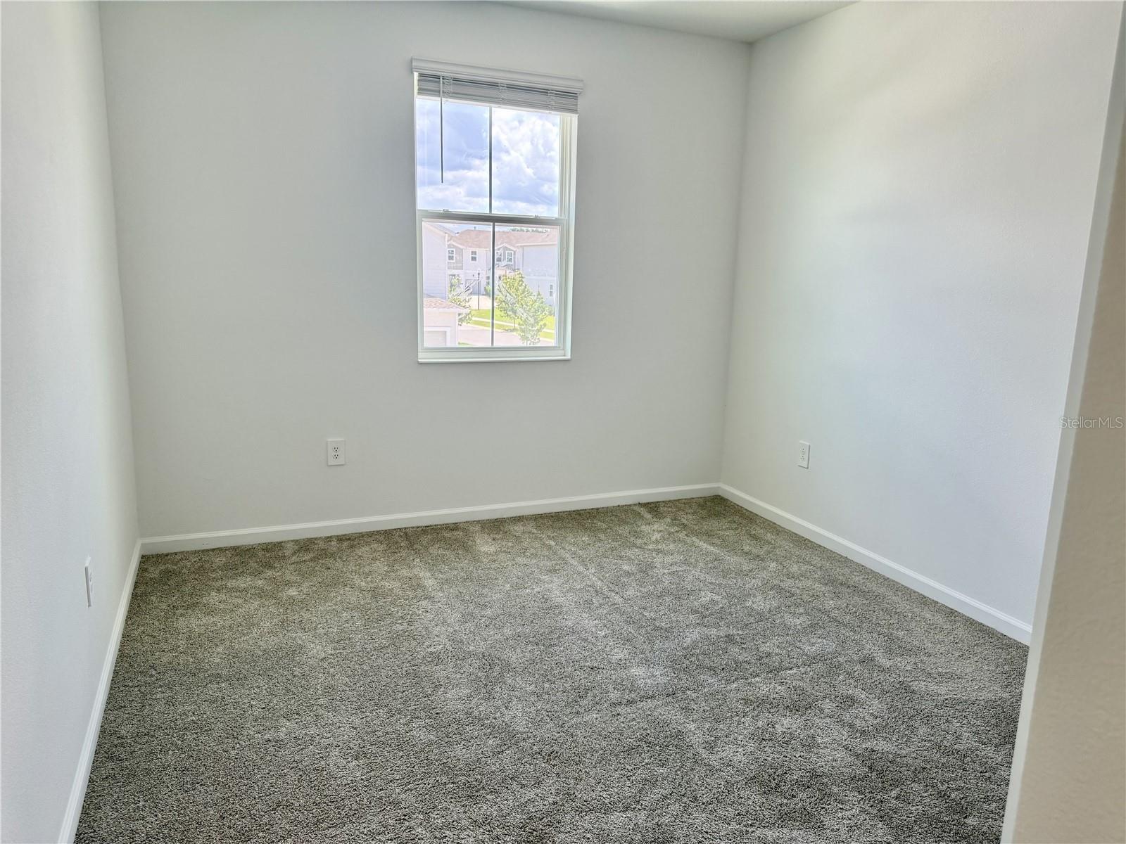 Image 24 of 35 For 7693 Stone Creek Trl