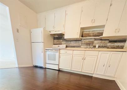 Image 4 of 10 For 2075 Howell Branch Road 101