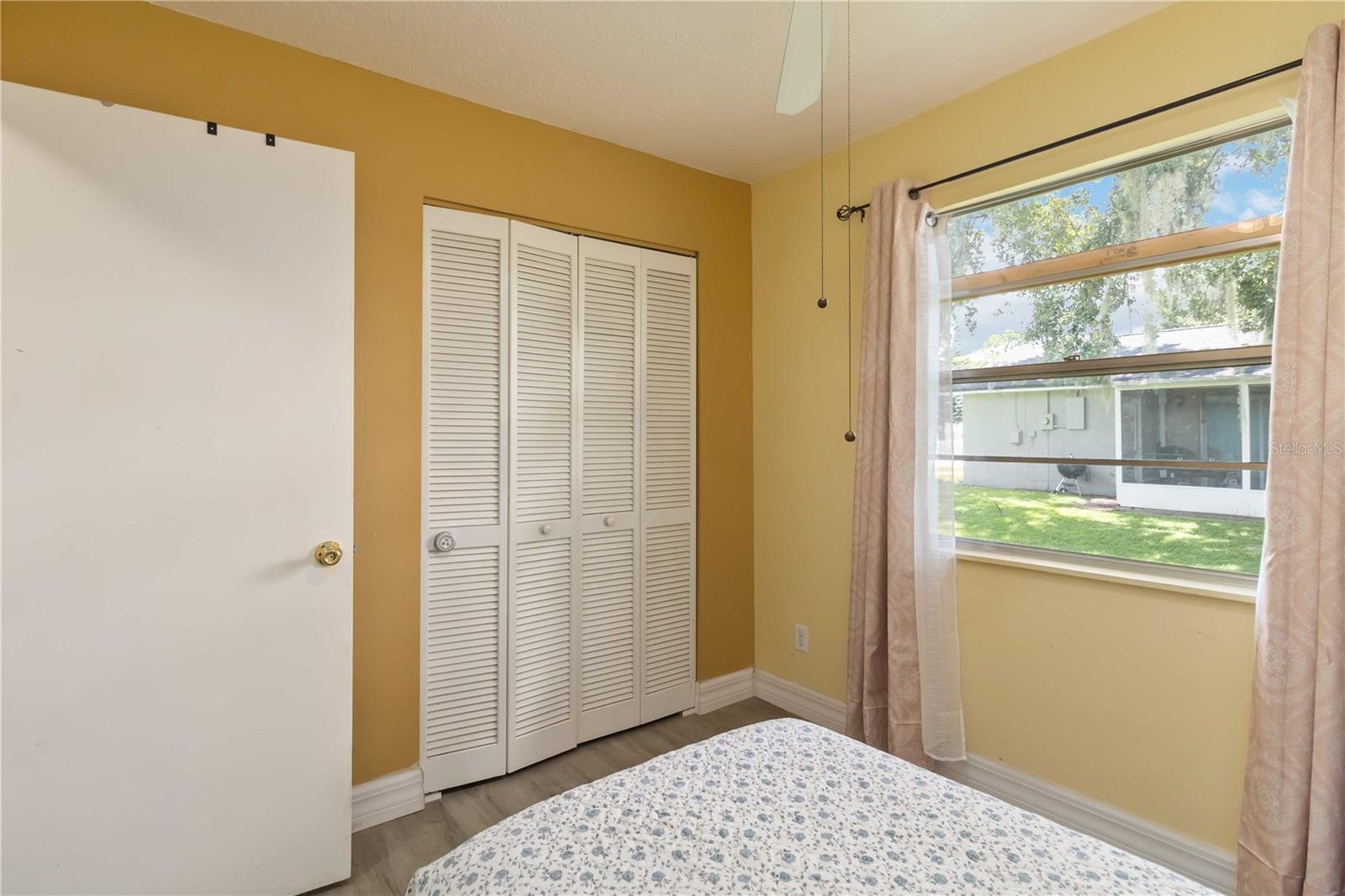 Image 23 of 46 For 2184 James Drive