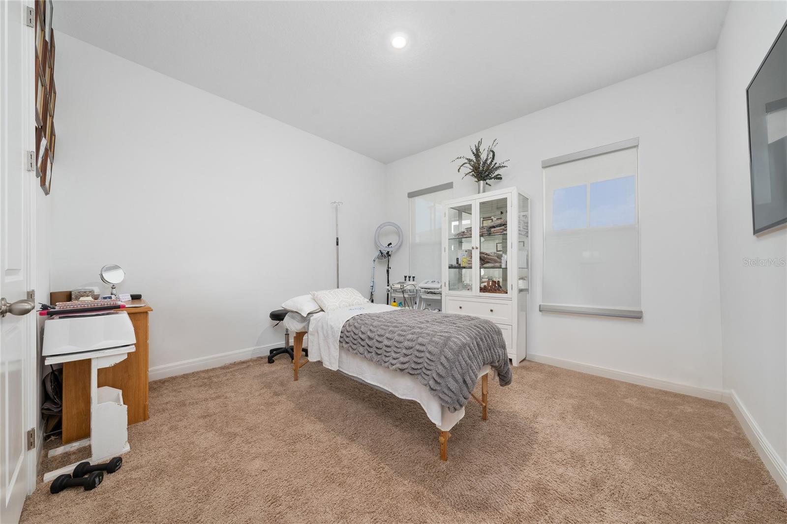 Image 13 of 52 For 13475 Mcmillan Street