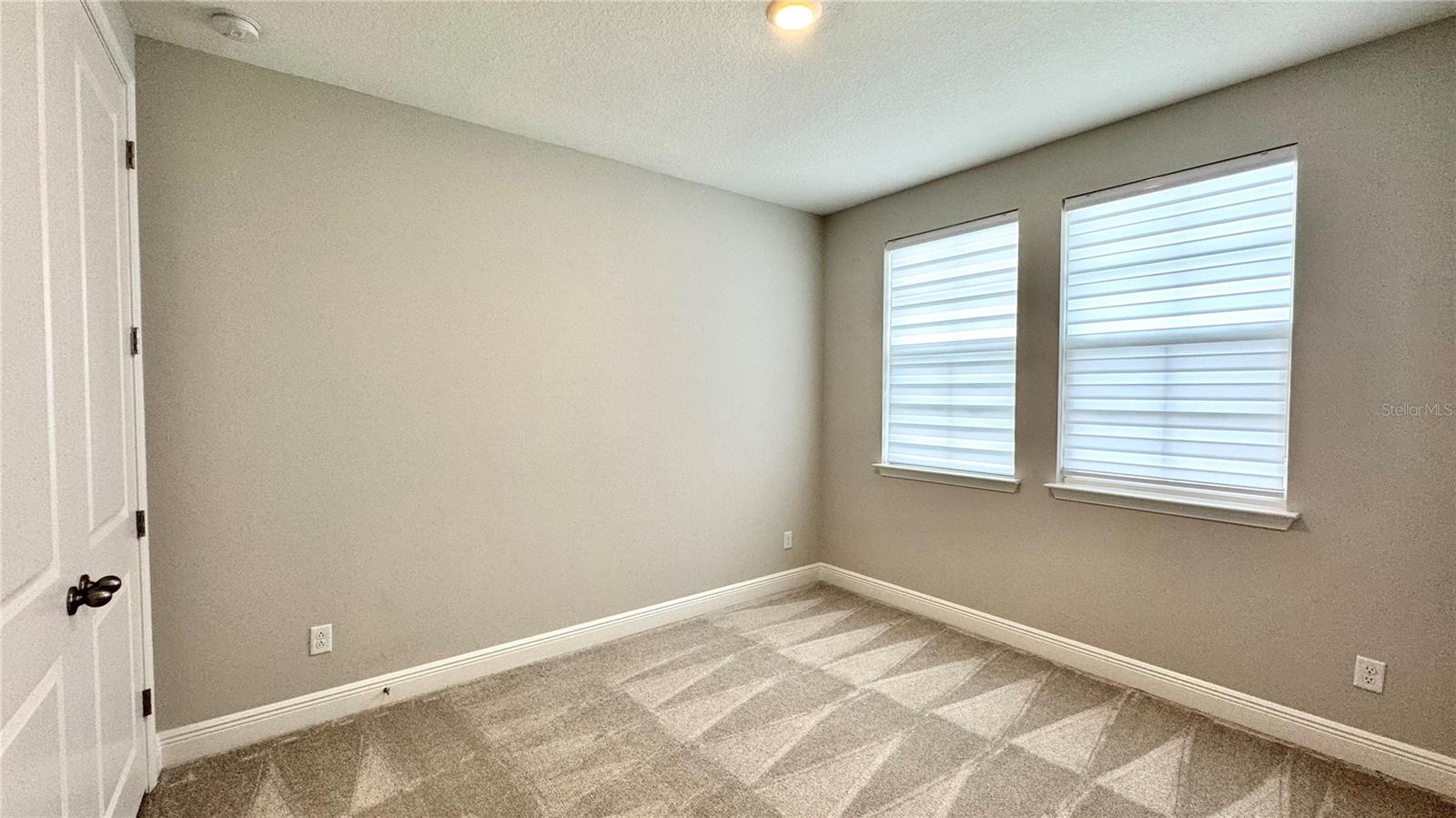 Image 22 of 42 For 9928 Rodbell Street