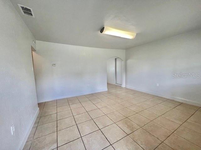 Image 4 of 19 For 1055 Mitchell St