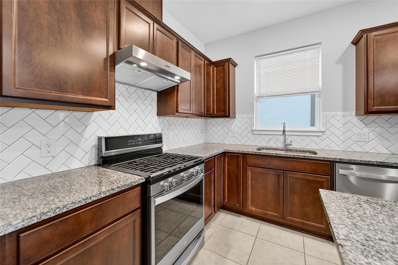 Image 18 of 70 For 5500 Blue Crush Bend