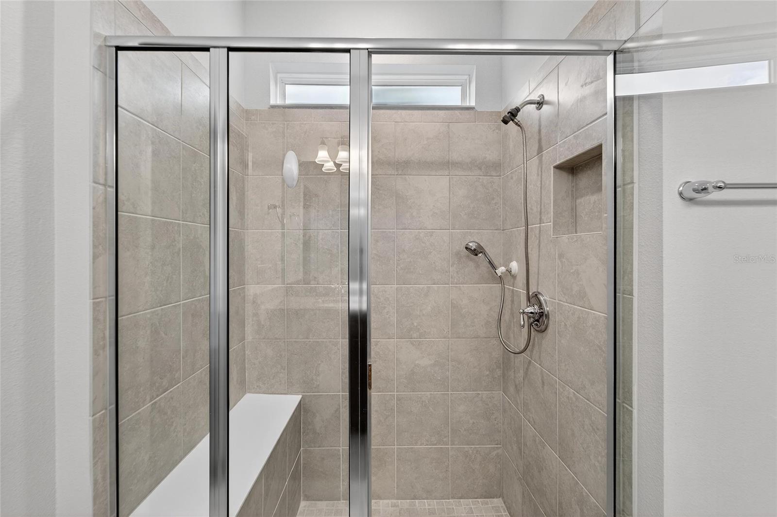 Image 28 of 70 For 5500 Blue Crush Bend