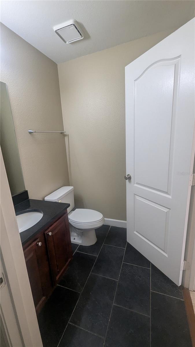 Image 19 of 22 For 2035 Dixie Belle Drive 2035p