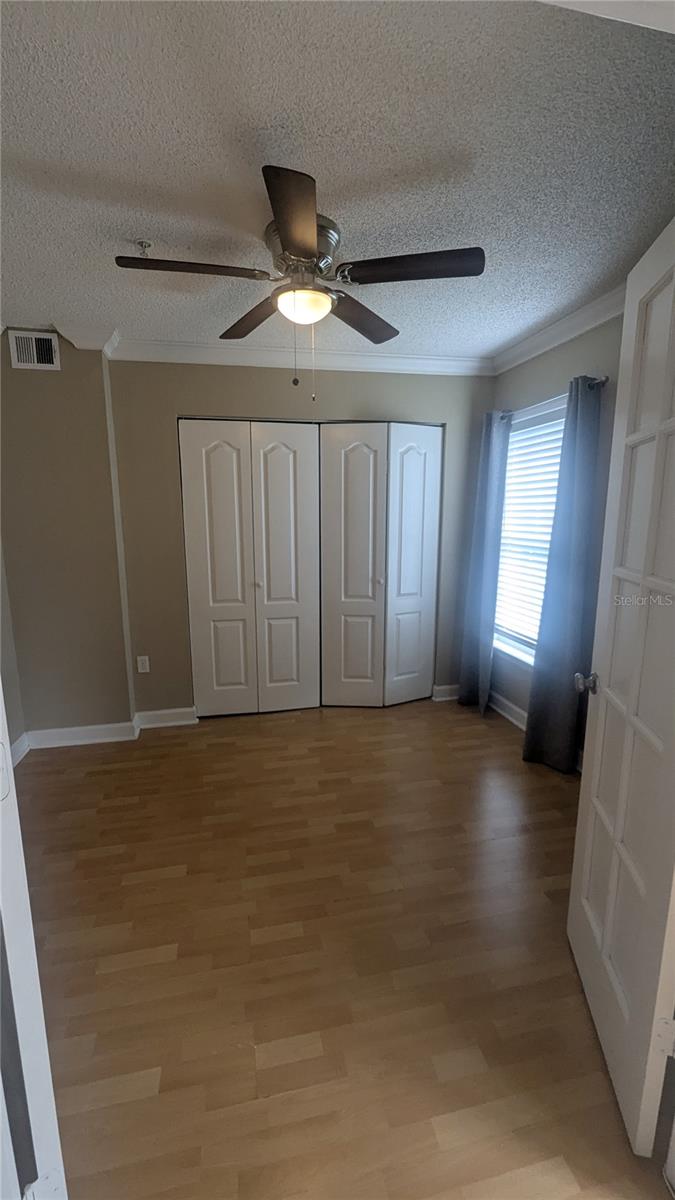 Image 9 of 22 For 2035 Dixie Belle Drive 2035p