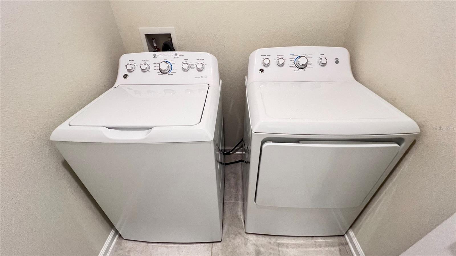 Image 15 of 29 For 16441 Fernridge Street