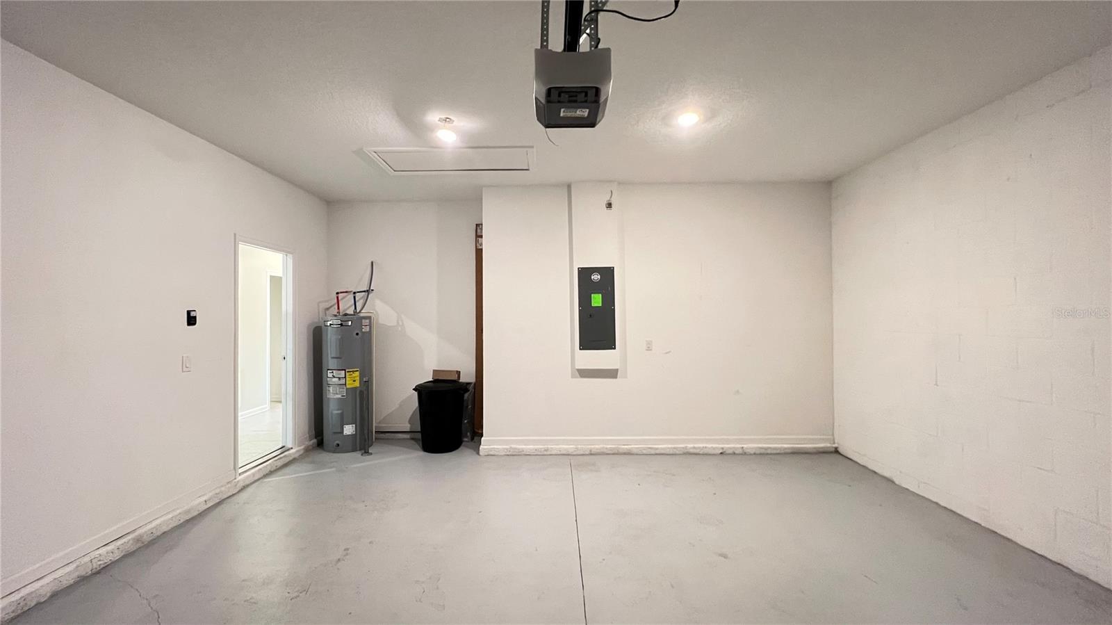 Image 7 of 29 For 16441 Fernridge Street