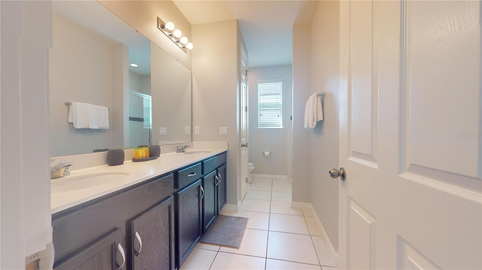 Image 14 of 41 For 9028 Egret Mills Terrace