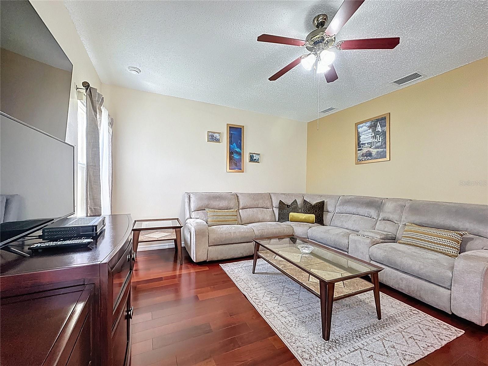 Image 34 of 69 For 503 Gull Drive