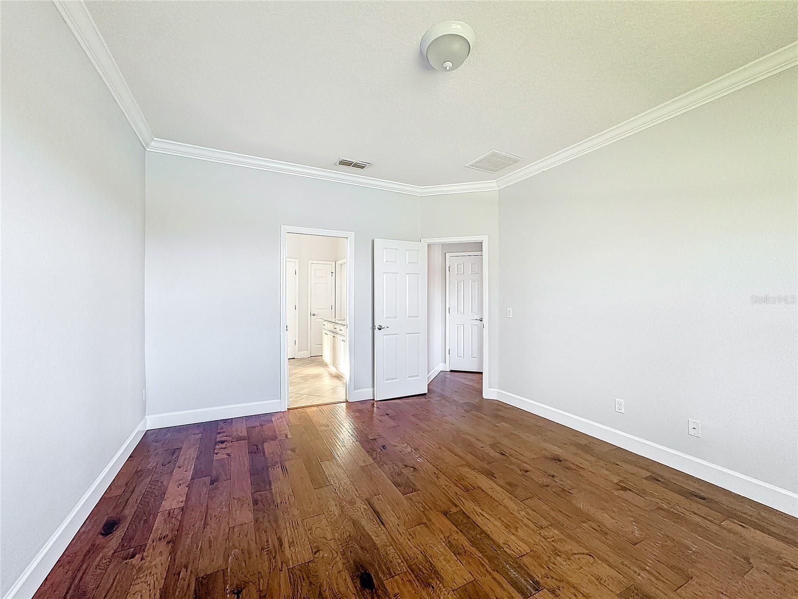 Image 19 of 27 For 7119 Beek Street