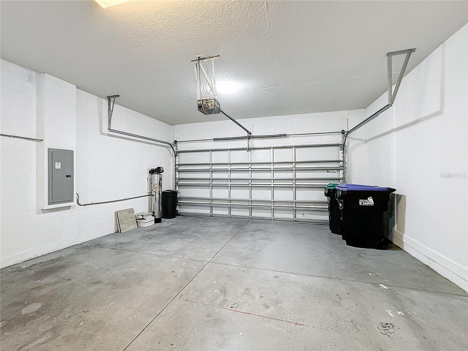 Image 24 of 27 For 7119 Beek Street