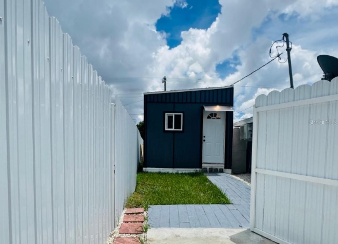 Image 3 of 9 For 4117 Kopsia Drive