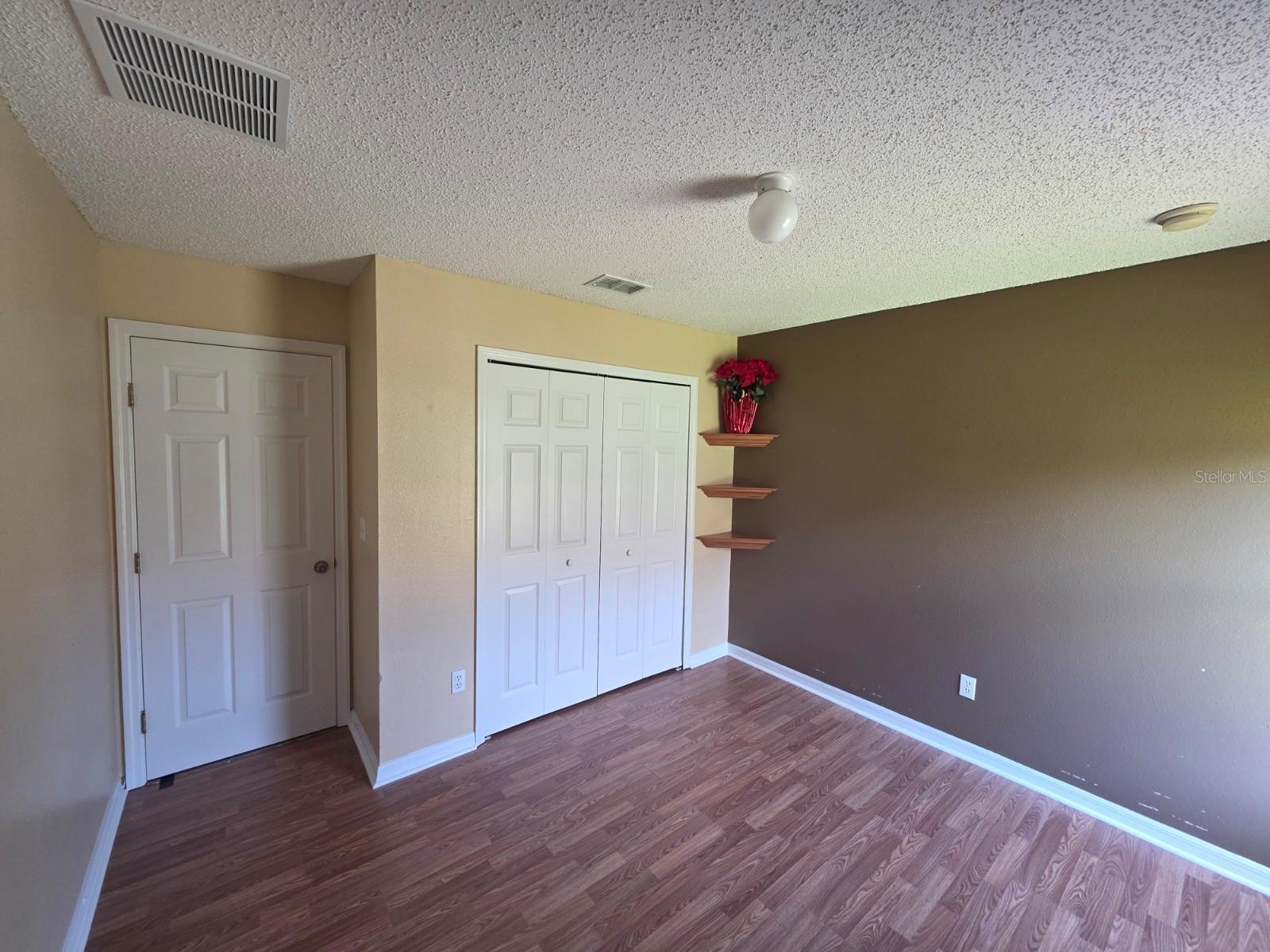 Image 10 of 21 For 1334 Banbridge Drive