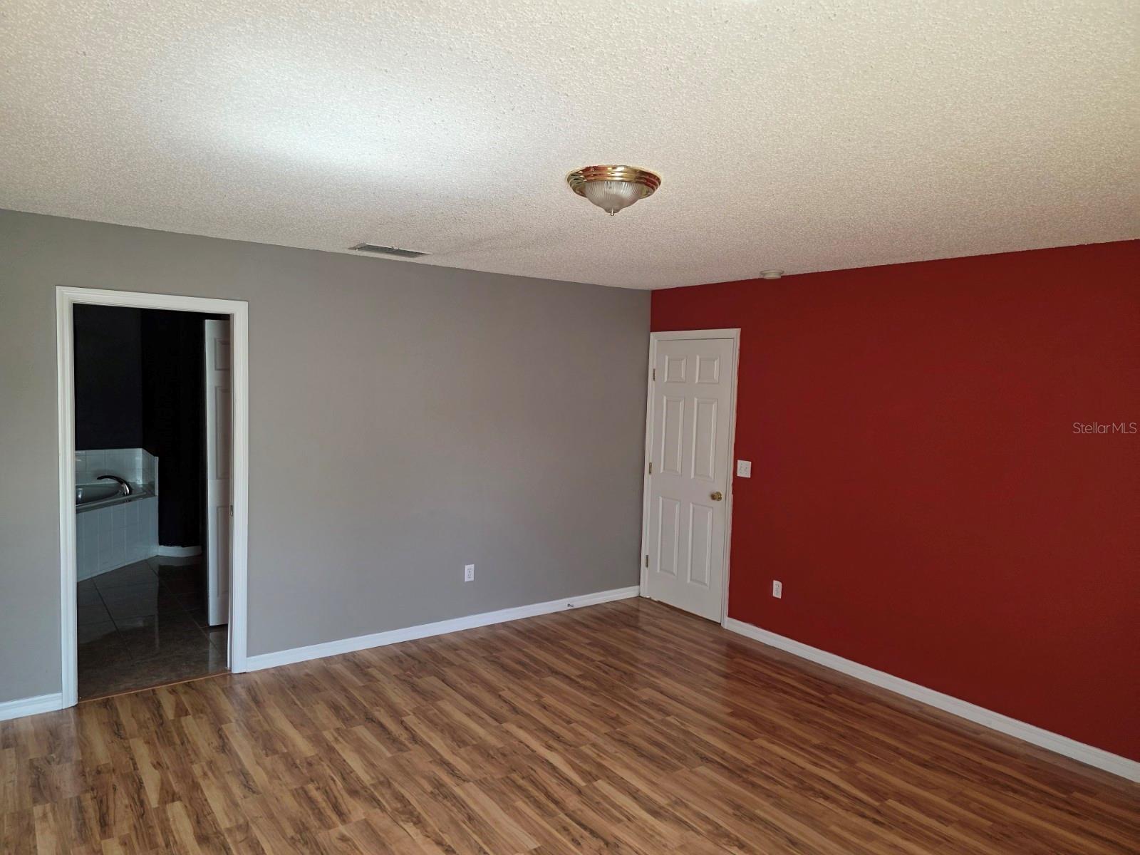 Image 16 of 21 For 1334 Banbridge Drive