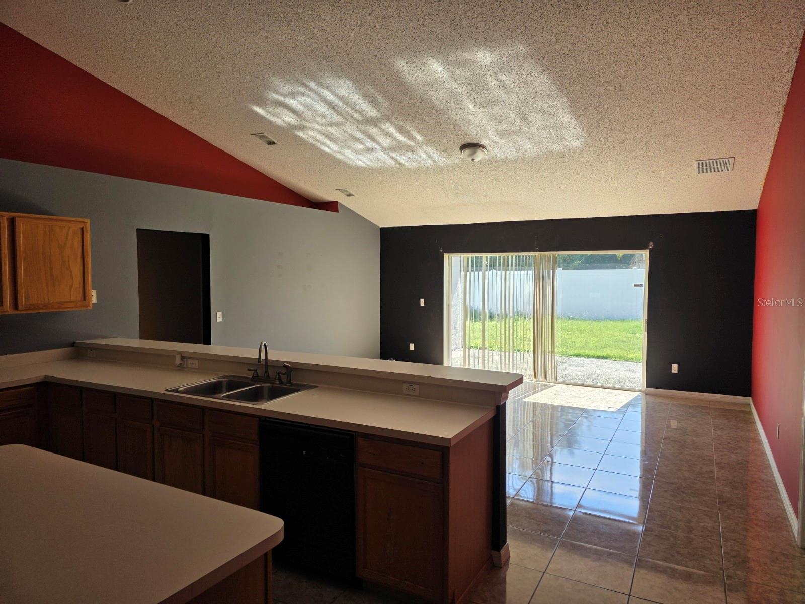 Image 5 of 21 For 1334 Banbridge Drive