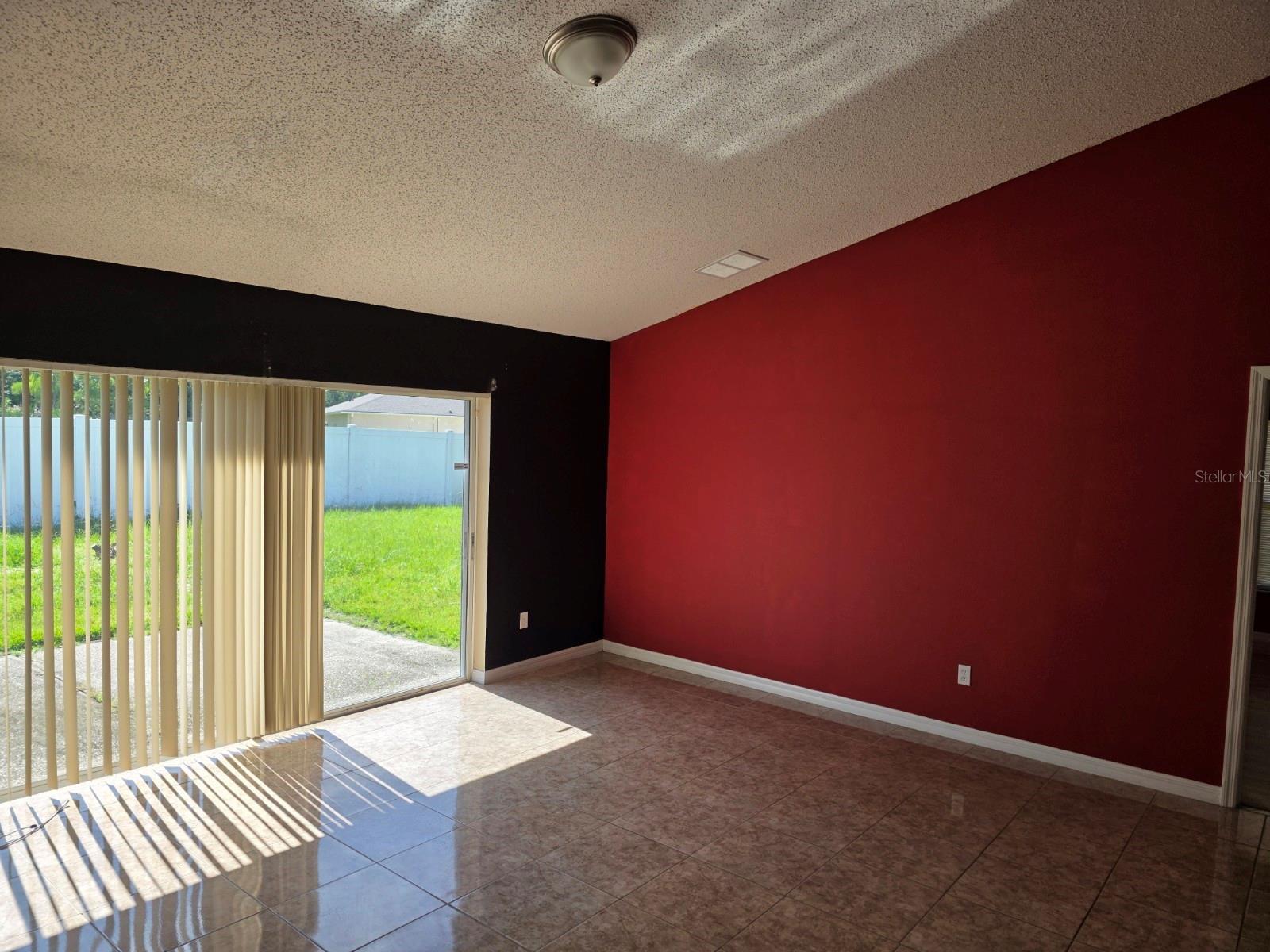 Image 8 of 21 For 1334 Banbridge Drive