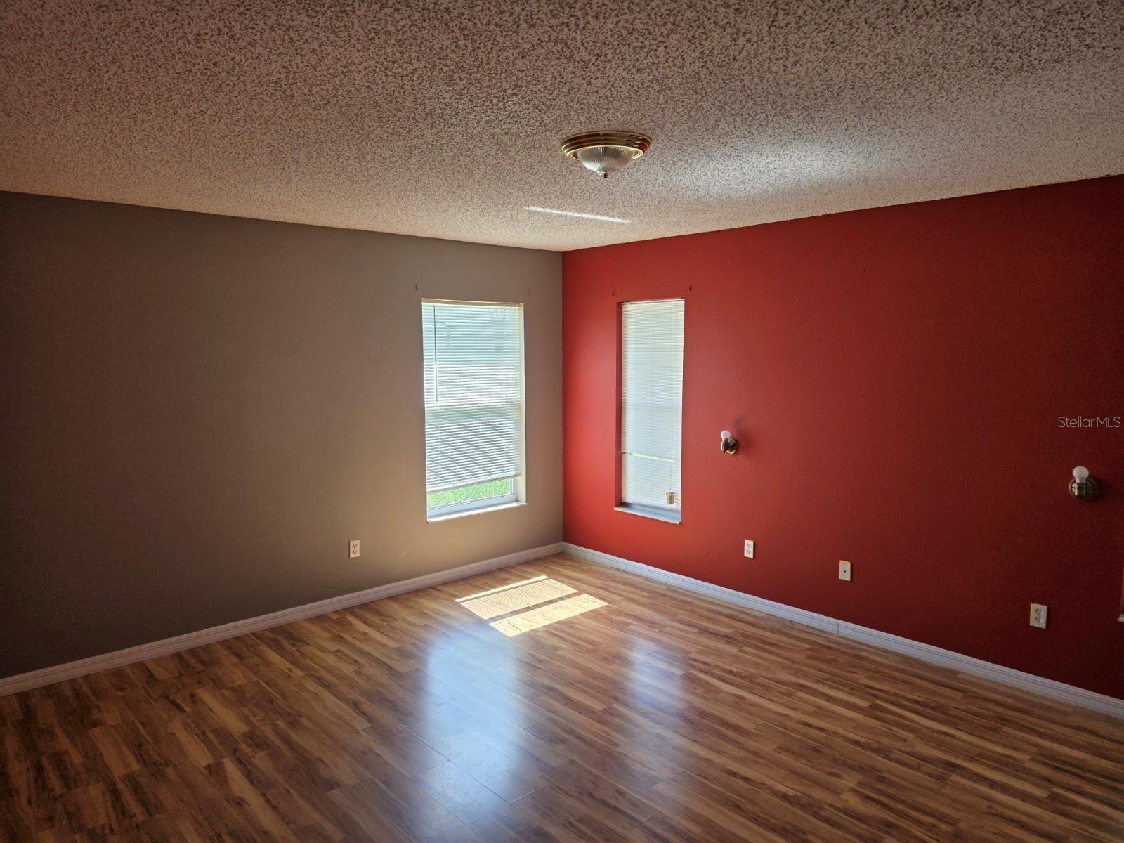 Image 9 of 21 For 1334 Banbridge Drive