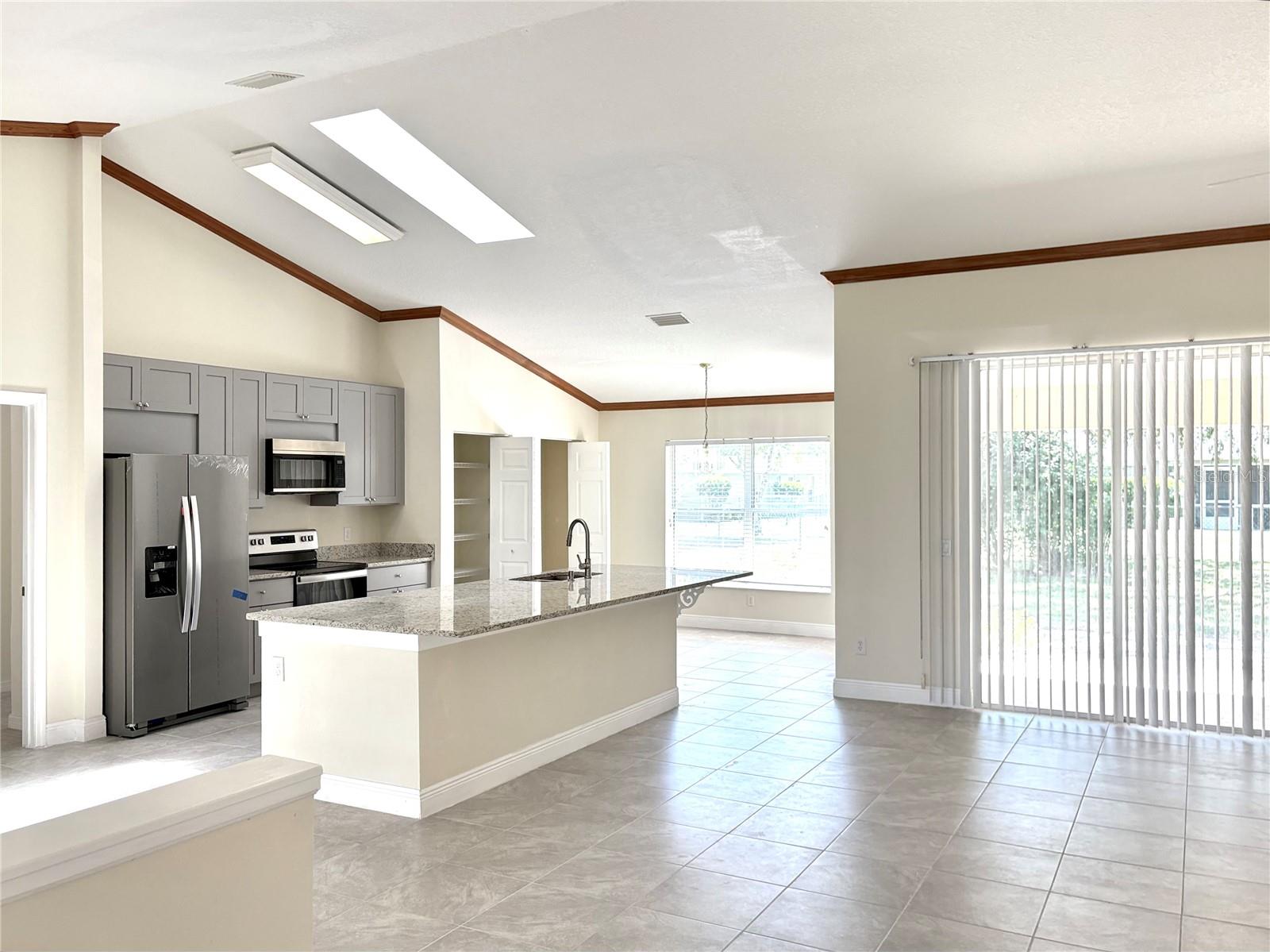 Image 15 of 68 For 4572 32nd Street