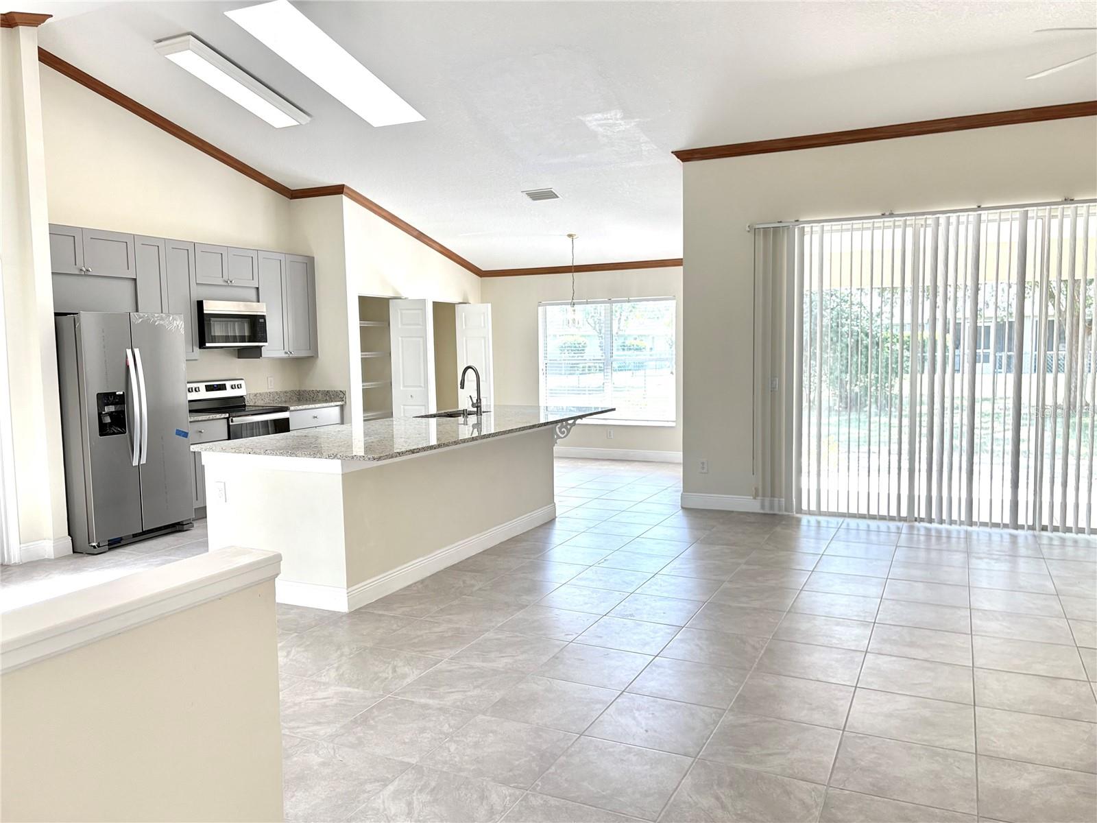 Image 16 of 68 For 4572 32nd Street