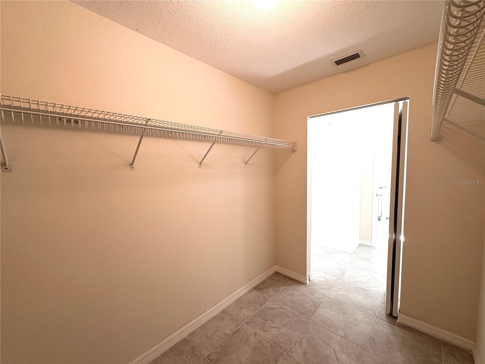 Image 32 of 68 For 4572 32nd Street