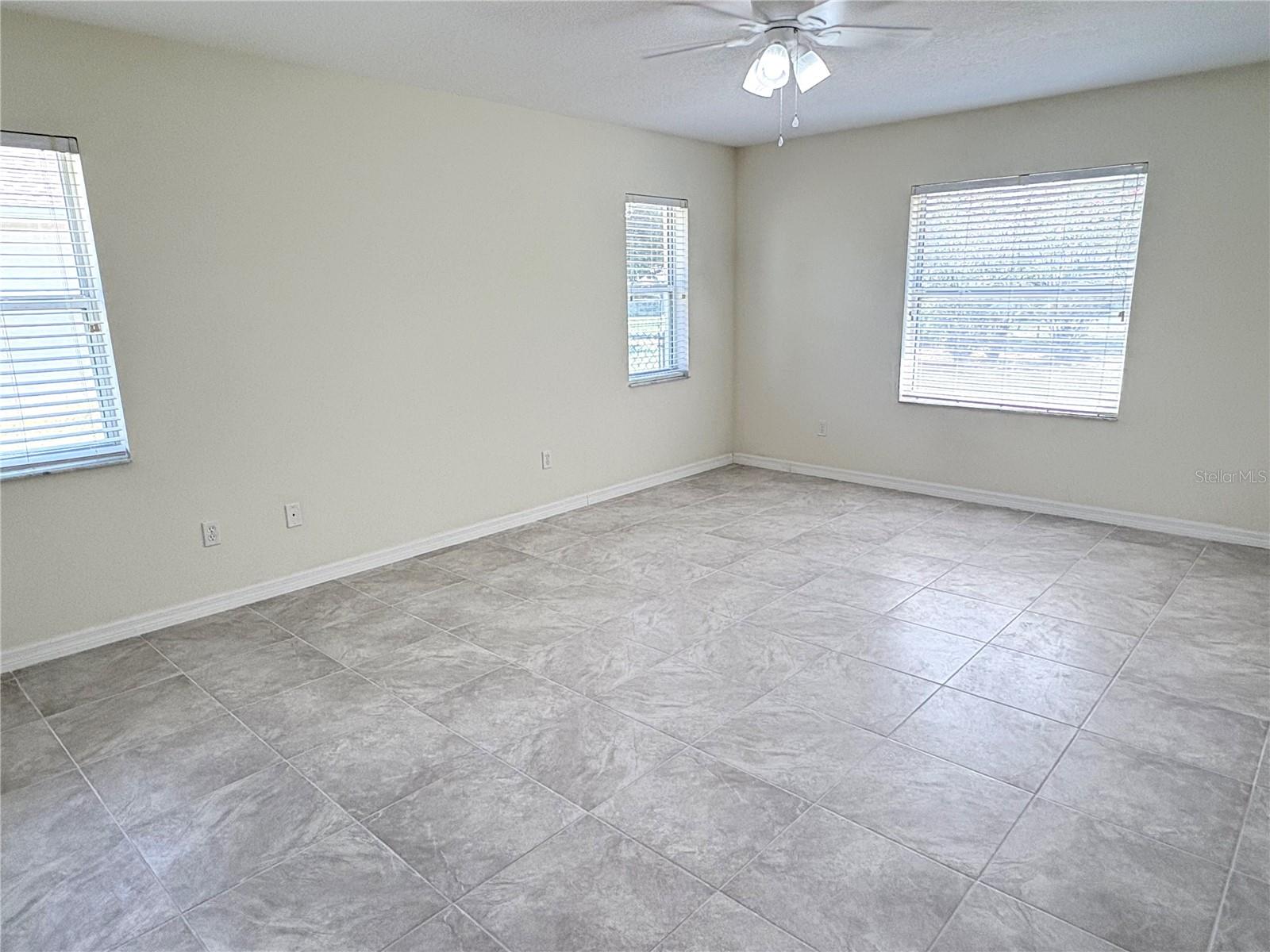 Image 34 of 68 For 4572 32nd Street