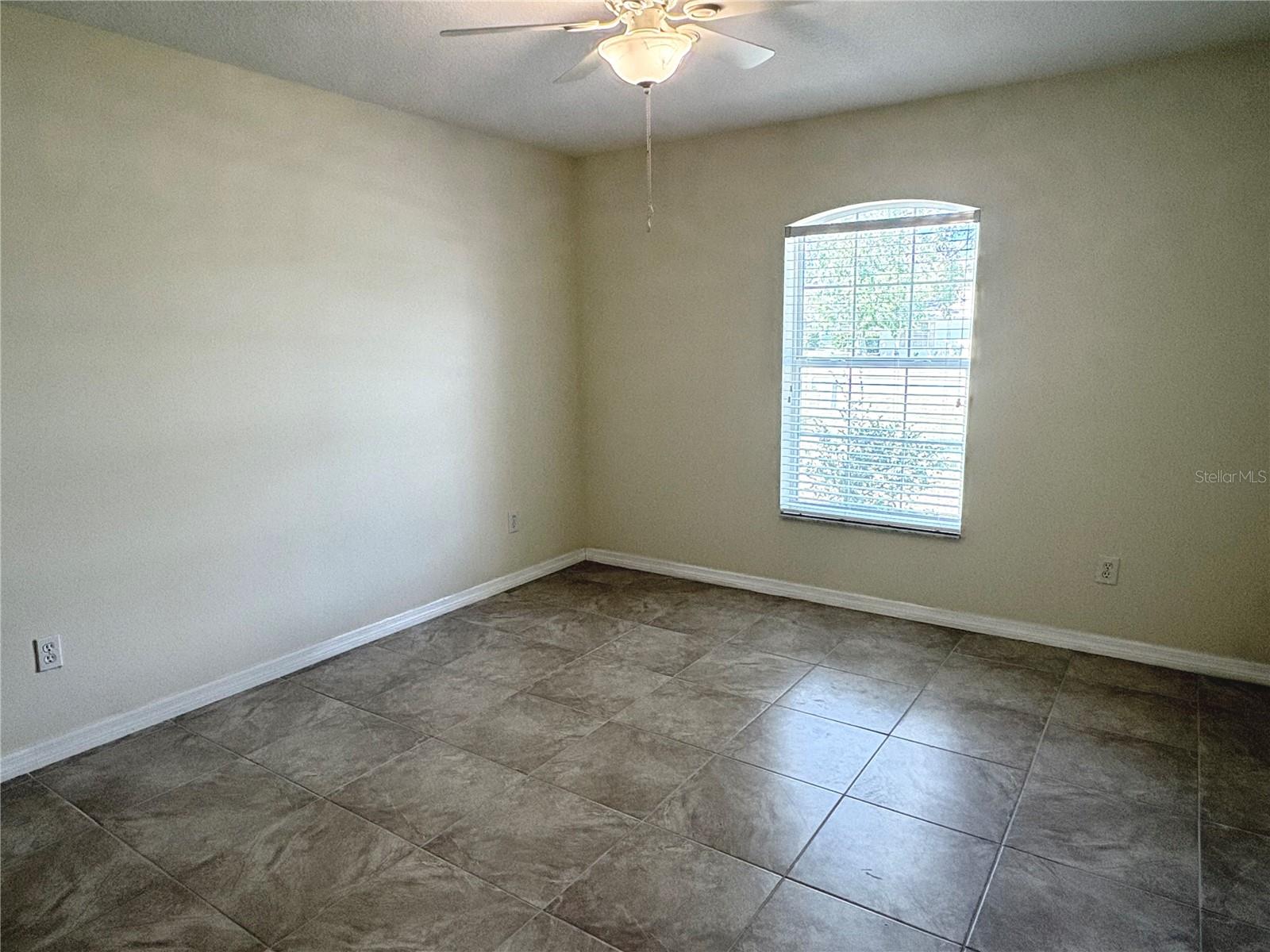 Image 52 of 68 For 4572 32nd Street