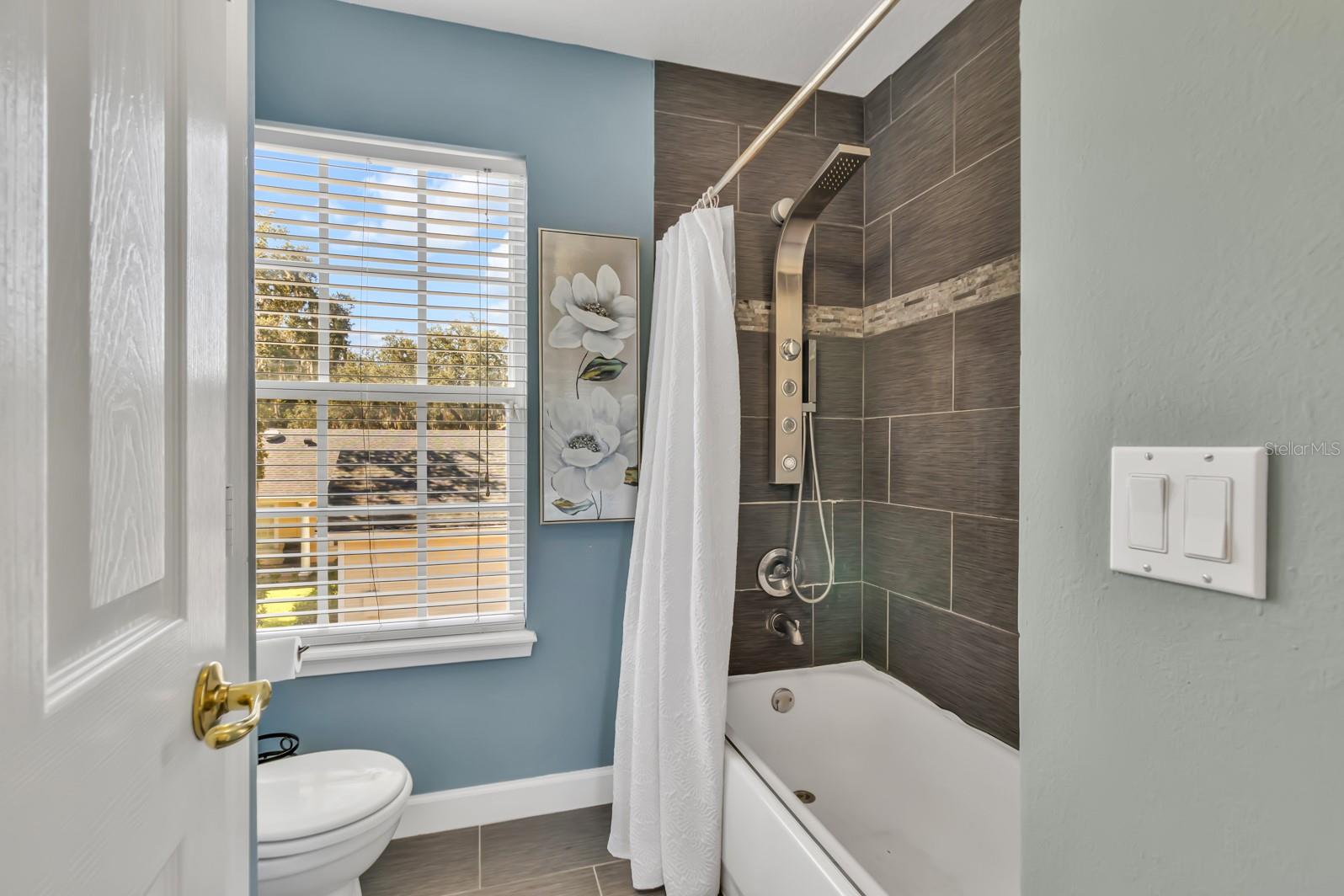 Image 44 of 70 For 1505 Eagles Landing Court