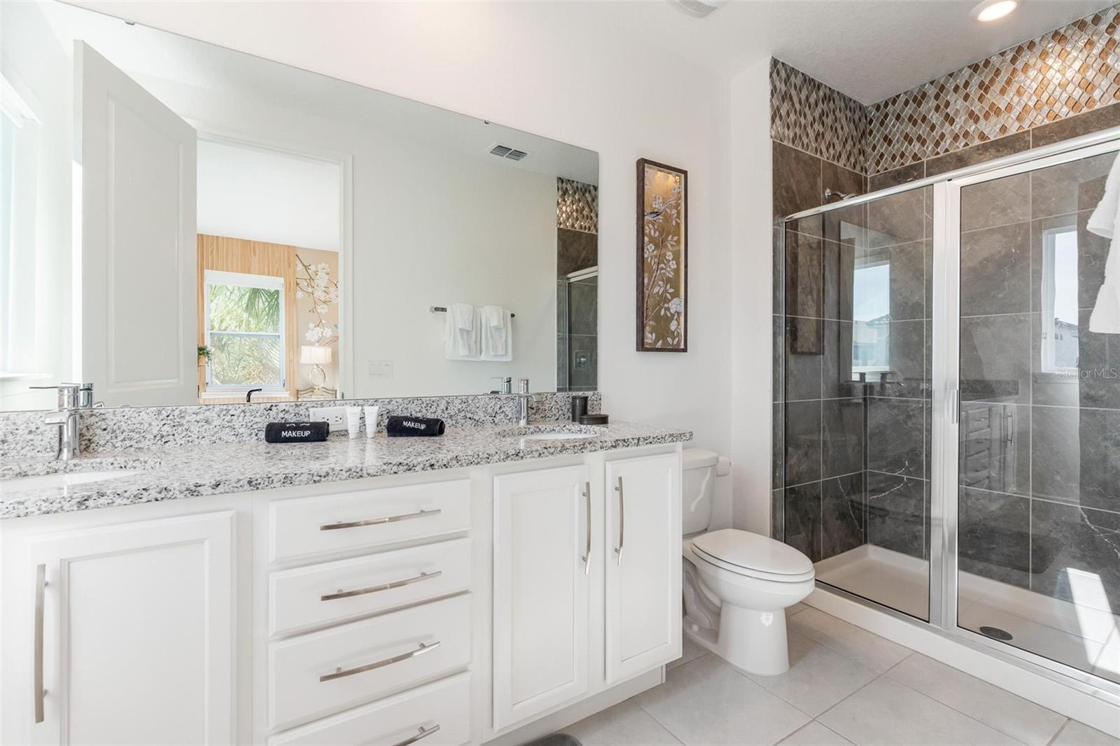 Image 23 of 57 For 740 Desert Mountain Court