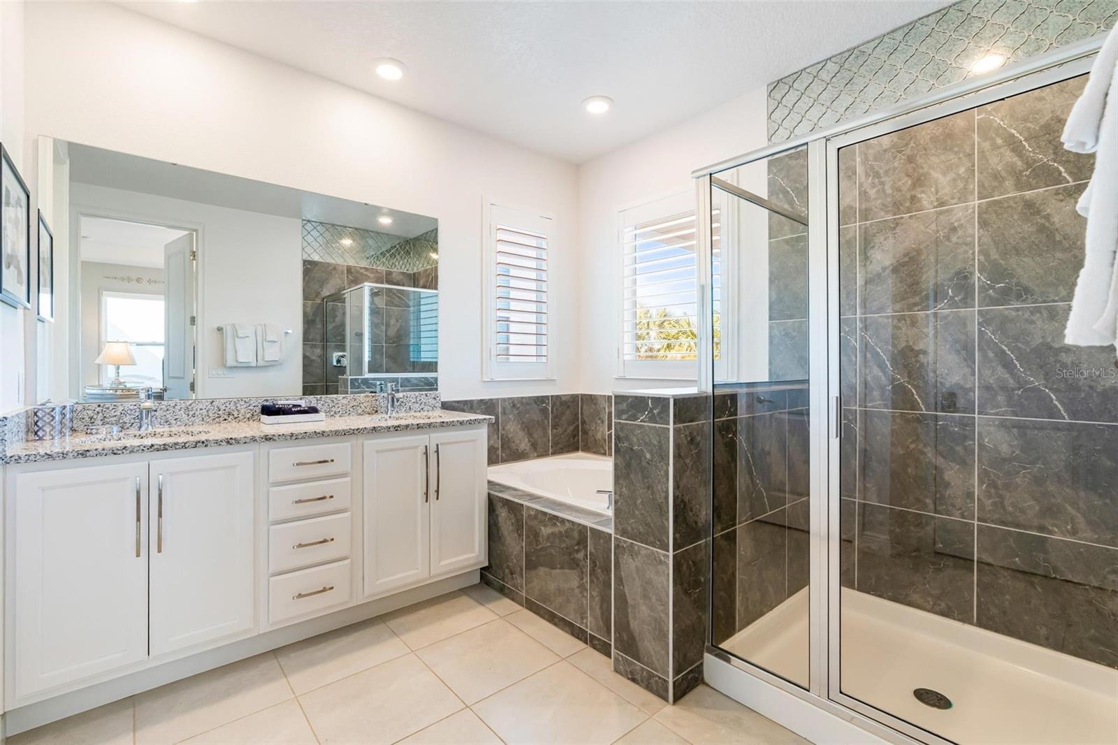 Image 34 of 57 For 740 Desert Mountain Court