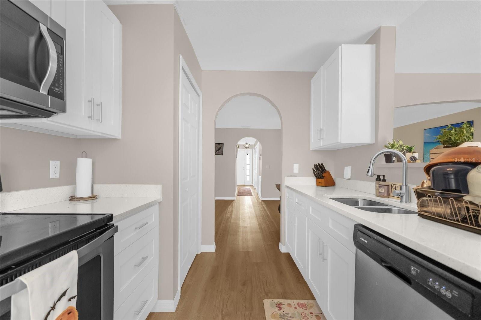 Image 3 of 26 For 2738 Dodds Lane
