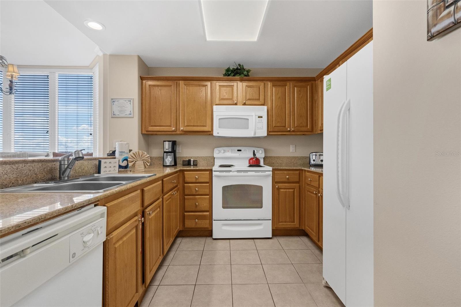Image 10 of 42 For 13427 Blue Heron Beach Drive 807