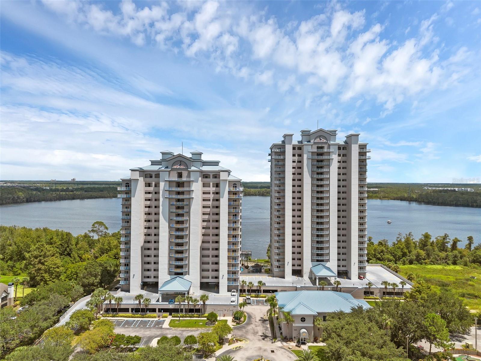 Image 22 of 42 For 13427 Blue Heron Beach Drive 807