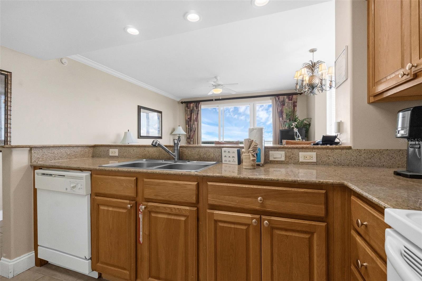 Image 9 of 42 For 13427 Blue Heron Beach Drive 807