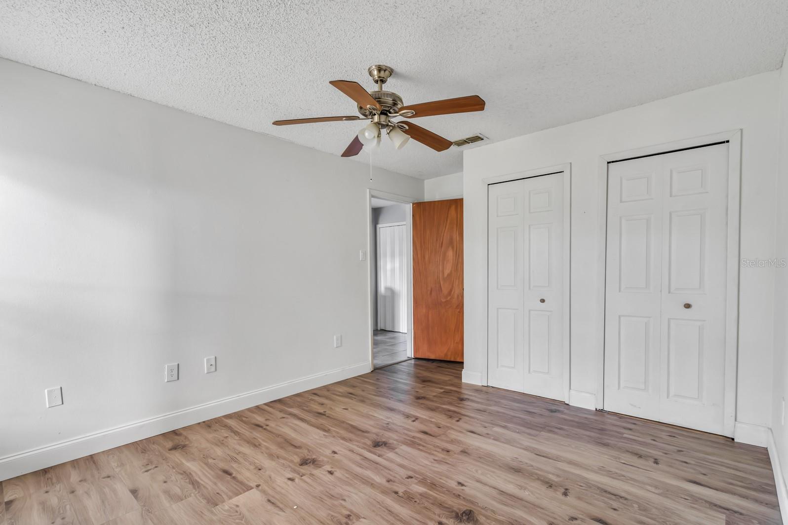 Image 10 of 27 For 3827 Bay Club Cir  204
