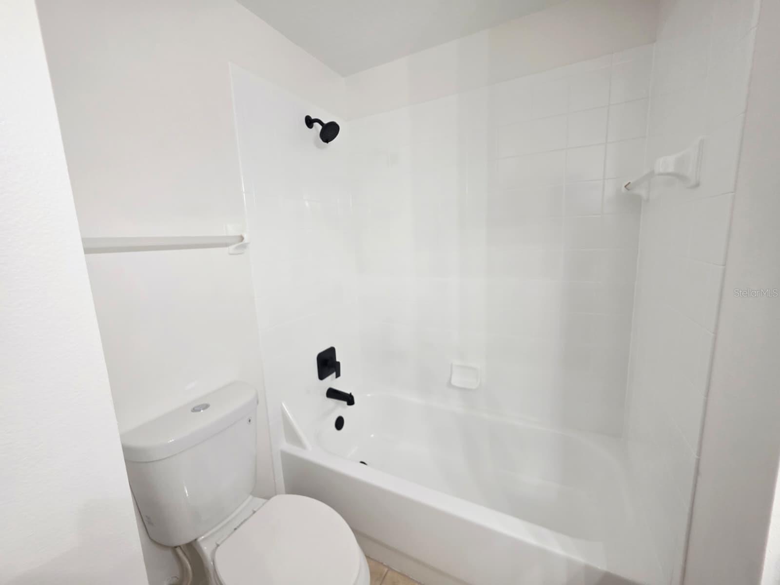 Image 19 of 29 For 9764 Tivoli Villa Drive