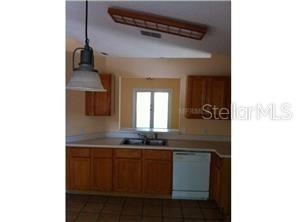 Image 3 of 5 For 2106 Donegan Place
