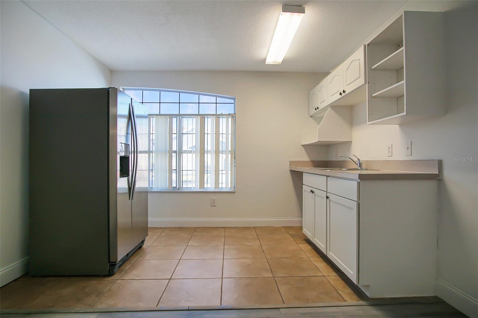 Image 2 of 12 For 526 Caribbean Drive