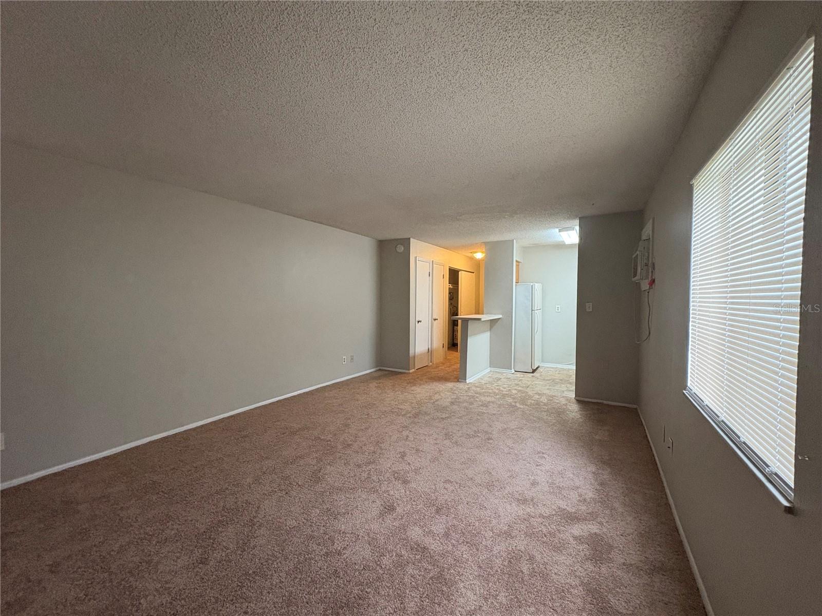 Image 4 of 9 For 141 Springwood Circle F