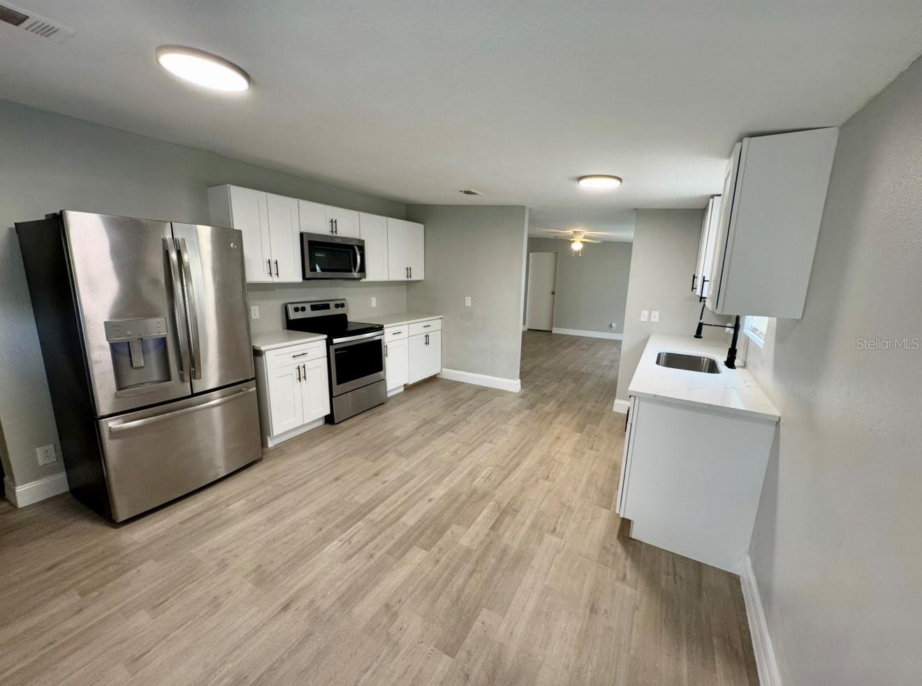 Image 6 of 15 For 8531 13th Court