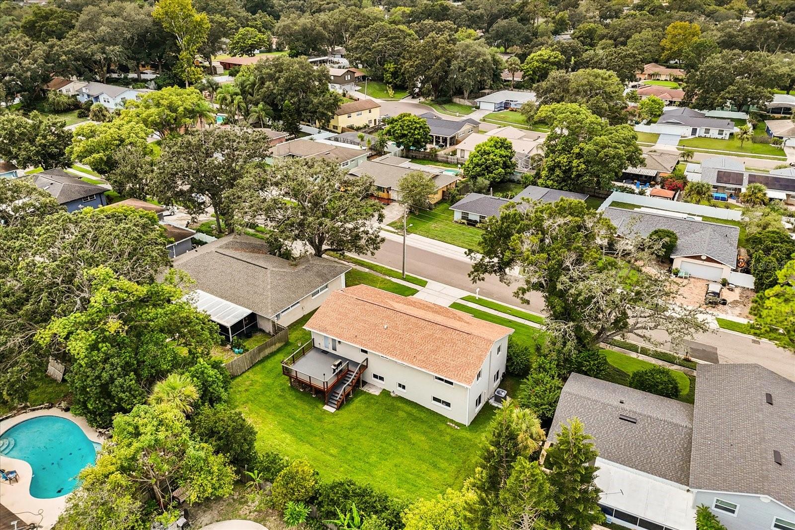 Image 35 of 36 For 627 Riverview Avenue