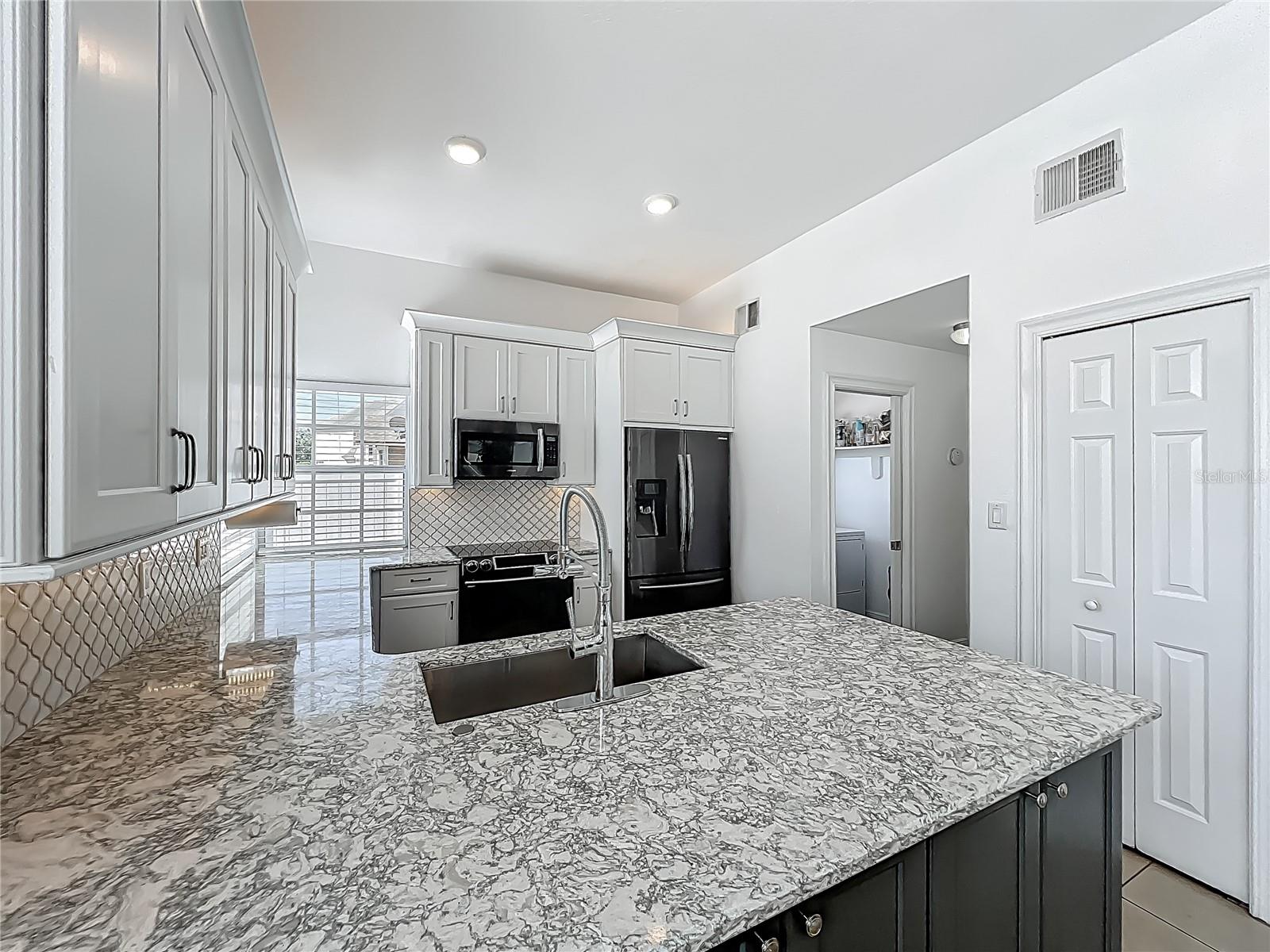 Image 10 of 40 For 119 Killington Way