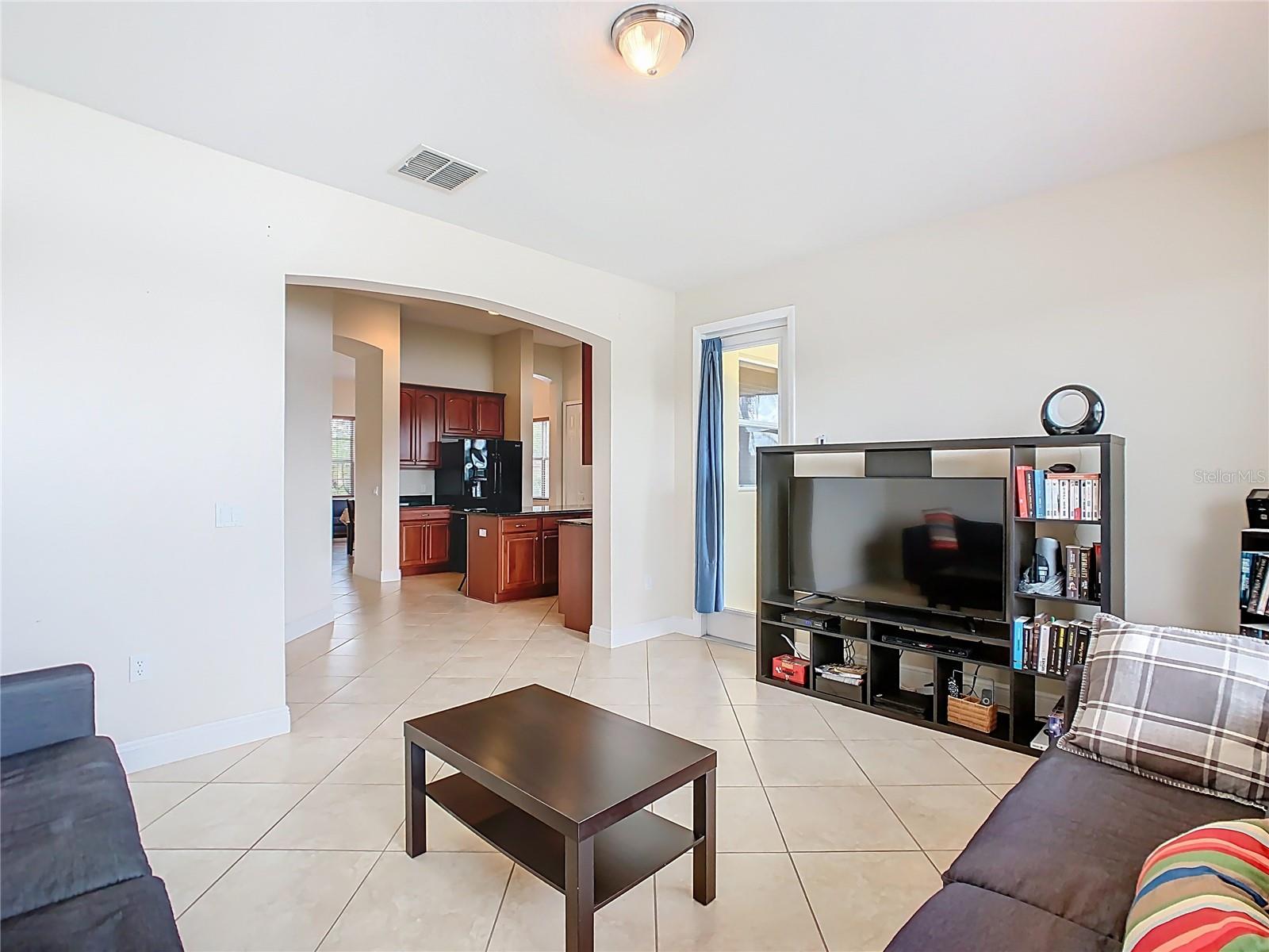 Image 13 of 50 For 3811 Golden Knot Drive